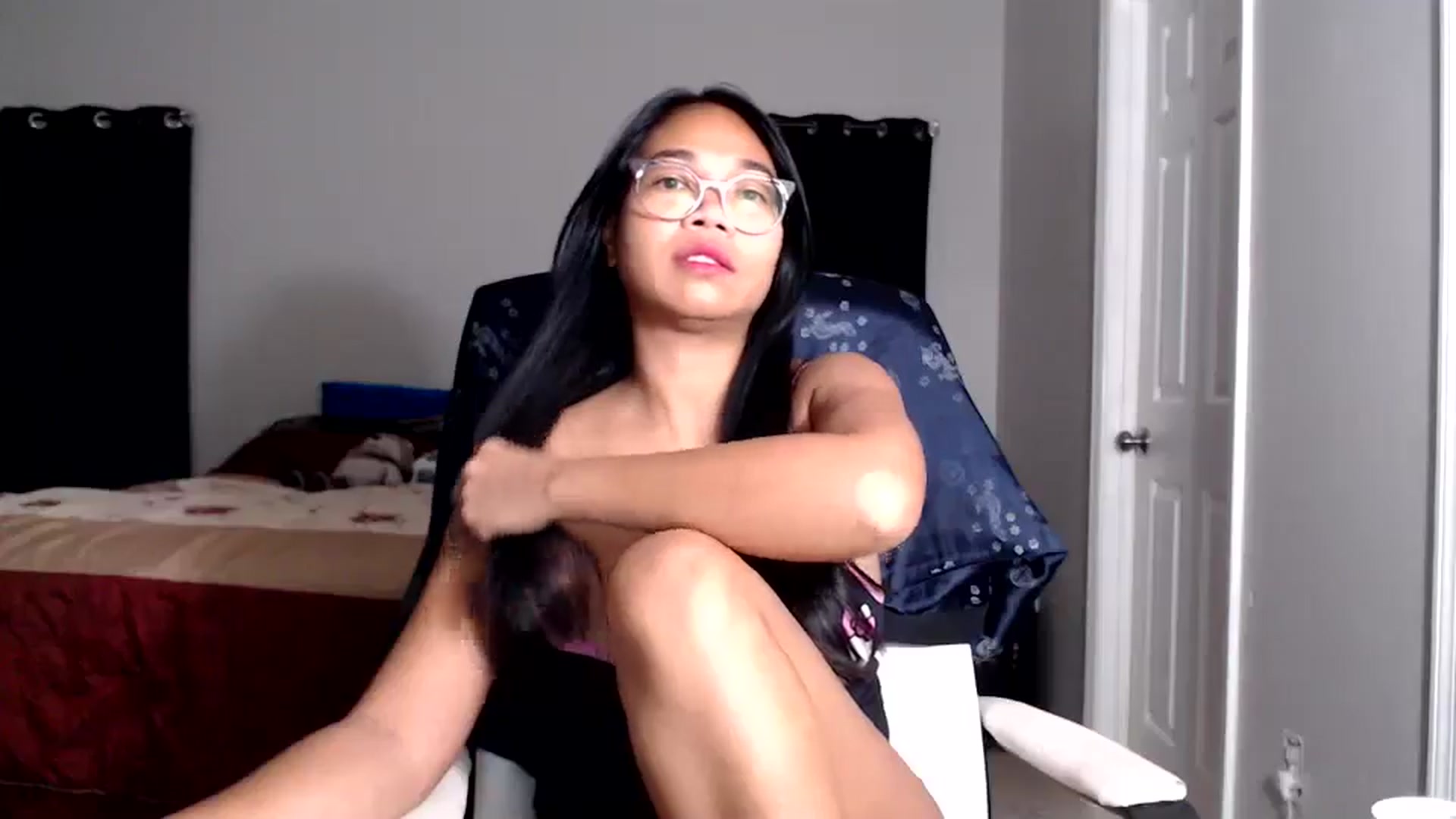 Gallery image thumbnail from Littlekai2025's myfreecams stream on, 08/01/2025, 04:37 image 2 of 20