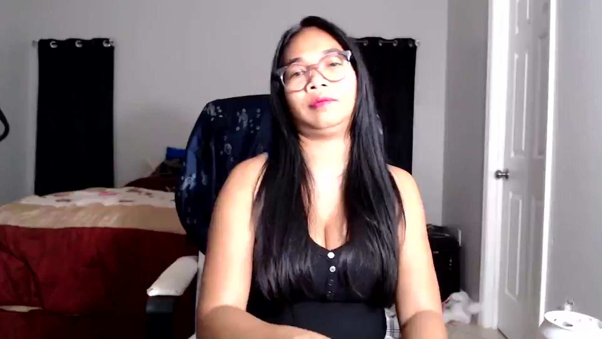 Gallery image thumbnail from Littlekai2025's myfreecams stream on, 08/04/2025, 05:10 image 3 of 20
