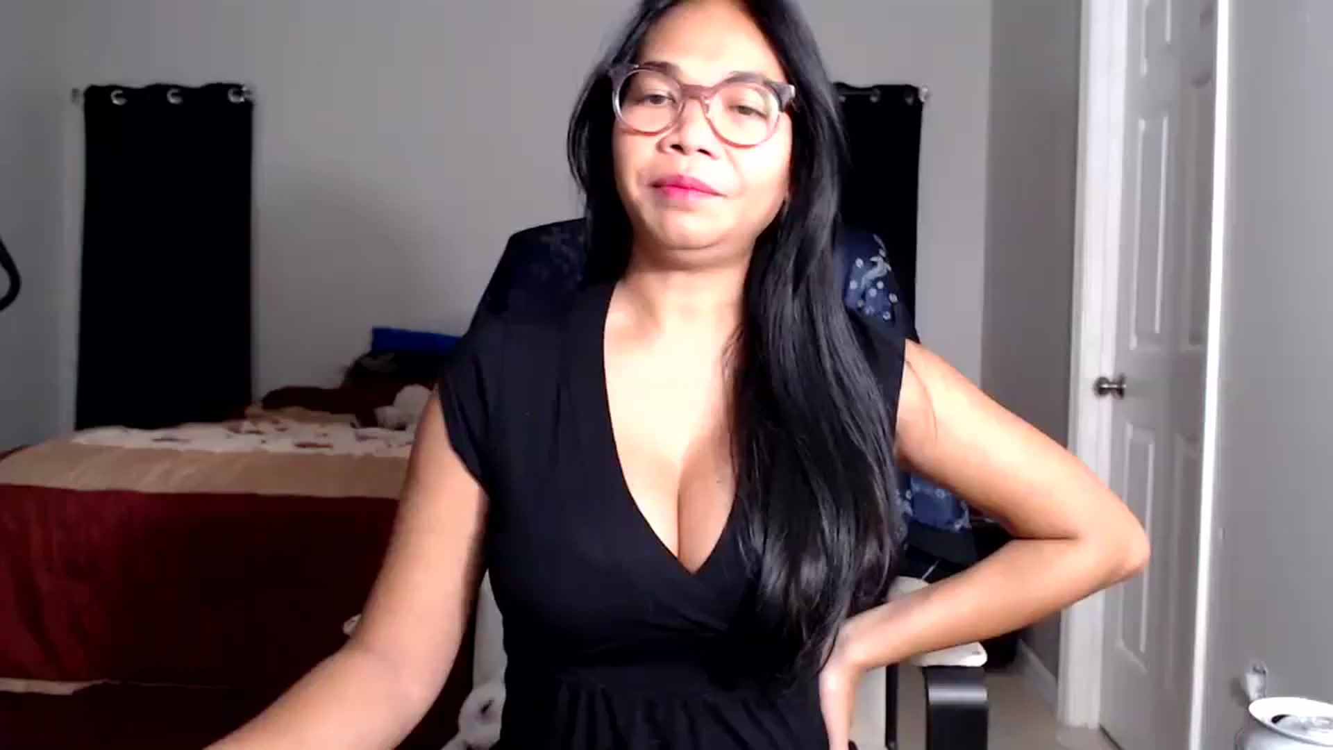 Gallery image thumbnail from Littlekai2025's myfreecams stream on, 08/05/2025, 04:20 image 12 of 20