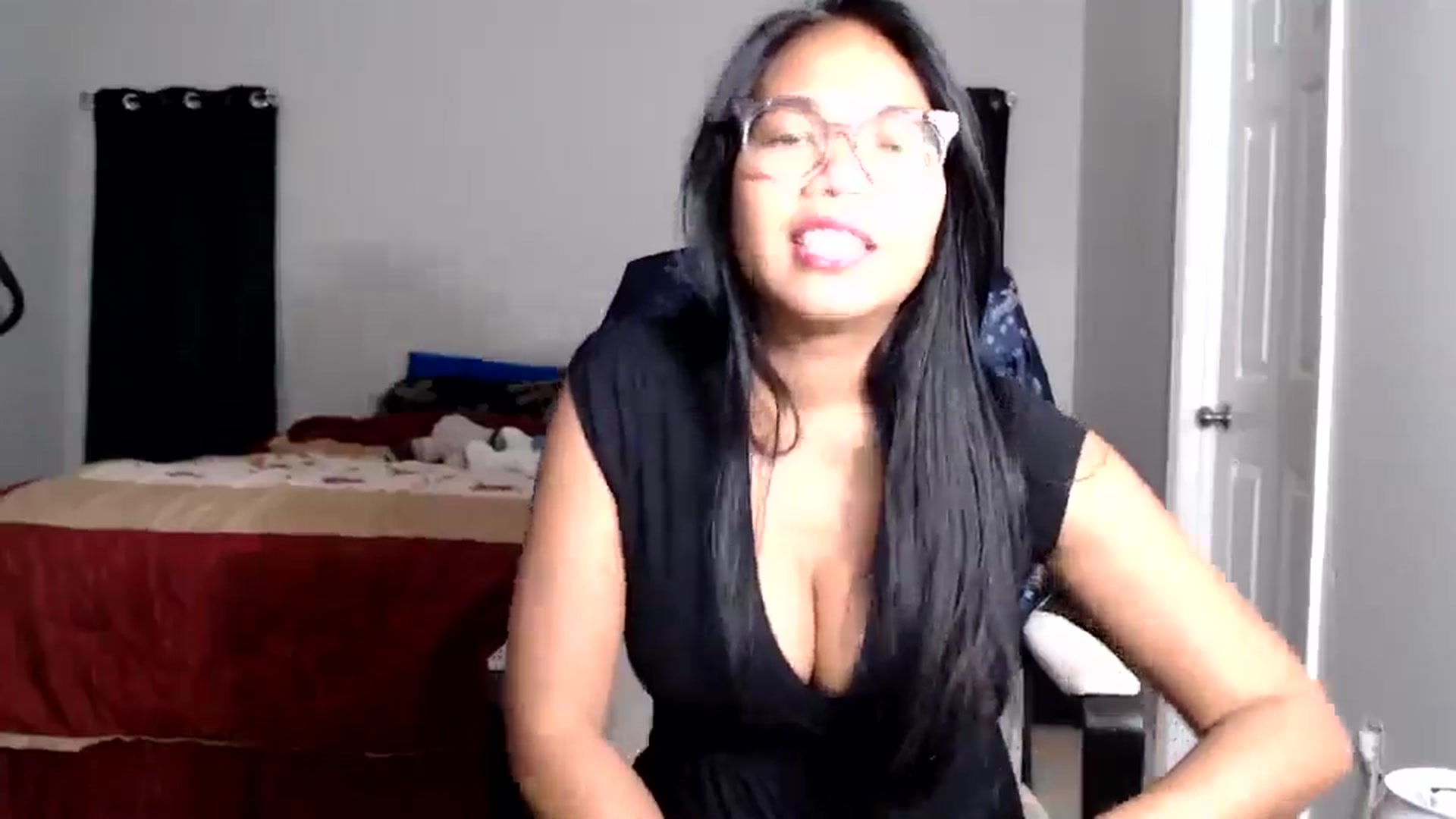 Gallery image thumbnail from Littlekai2025's myfreecams stream on, 08/05/2025, 04:20 image 20 of 20