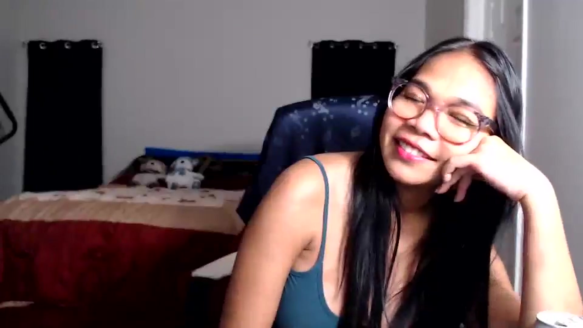 Gallery image thumbnail from Littlekai2025's myfreecams stream on, 08/06/2025, 04:22 image 14 of 20