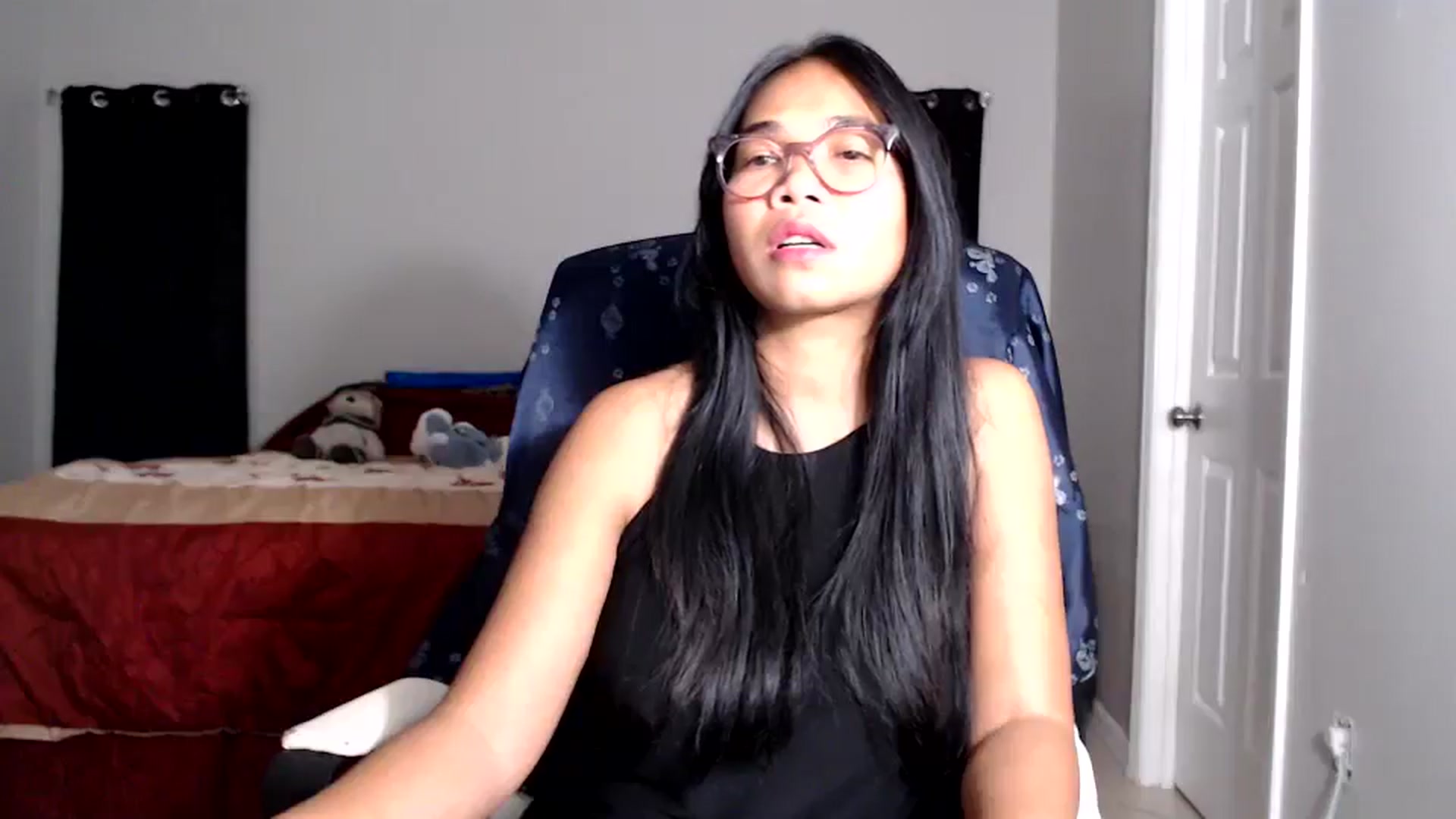Gallery image thumbnail from Littlekai2025's myfreecams stream on, 08/09/2025, 06:09 image 12 of 20