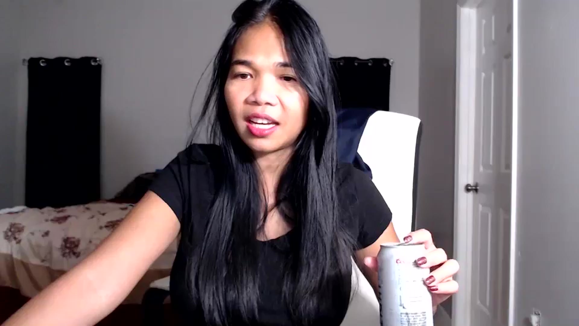 Gallery image thumbnail from Littlekai2025's myfreecams stream on, 08/10/2025, 01:56 image 15 of 20