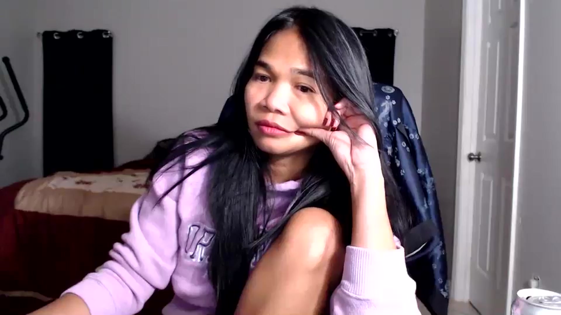 Gallery image thumbnail from Littlekai2025's myfreecams stream on, 08/11/2025, 02:02 image 3 of 20