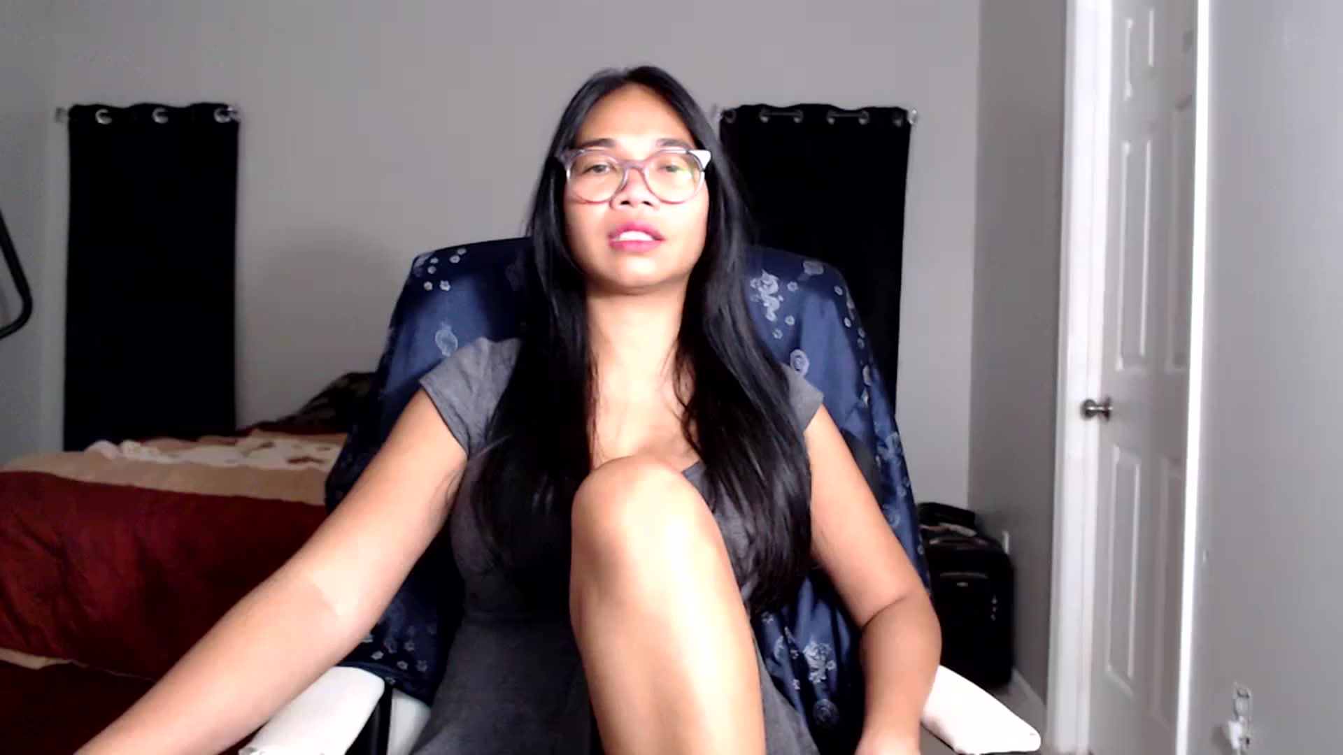 Gallery image thumbnail from Littlekai2025's myfreecams stream on, 08/12/2025, 03:03 image 17 of 20