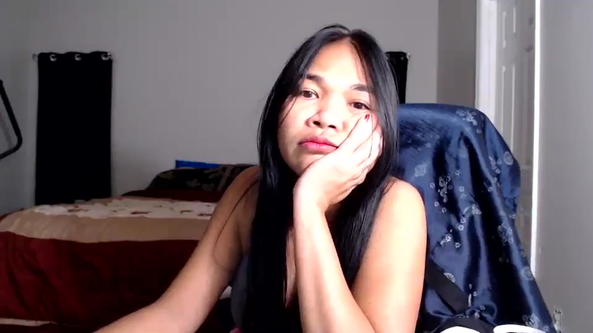 Gallery image thumbnail from Littlekai2025's myfreecams stream on, 08/13/2025, 04:44 image 16 of 20