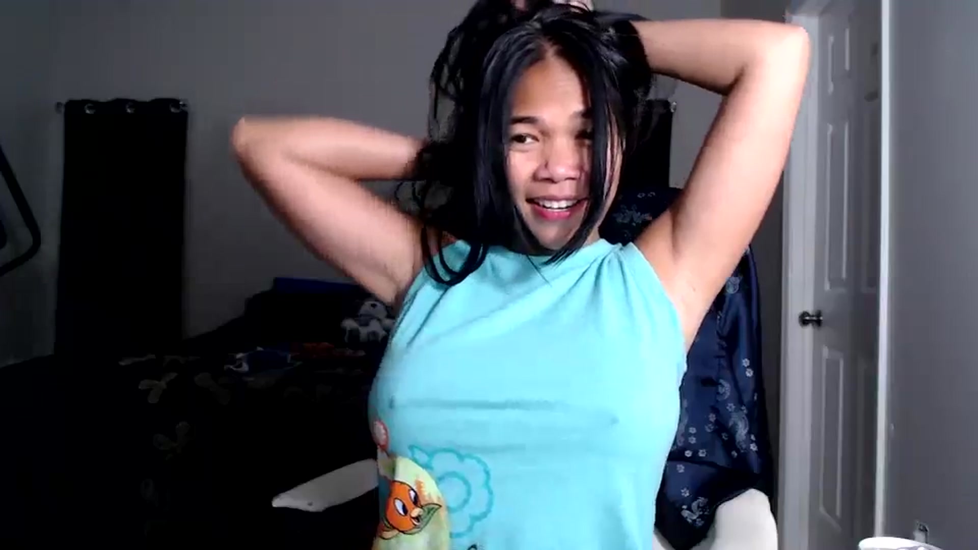 Gallery image thumbnail from Littlekai2025's myfreecams stream on, 08/18/2025, 01:46 image 16 of 20