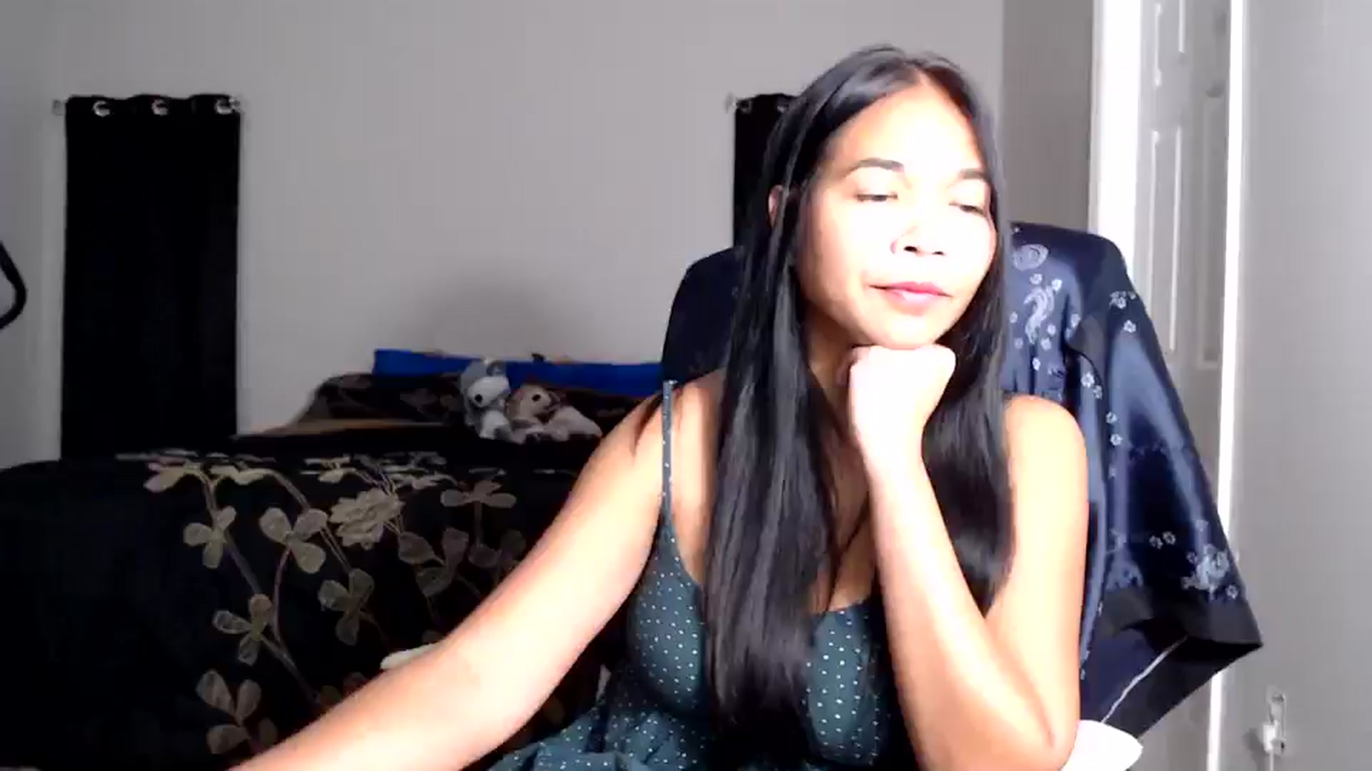 Gallery image thumbnail from Littlekai2025's myfreecams stream on, 08/20/2025, 03:33 image 5 of 20