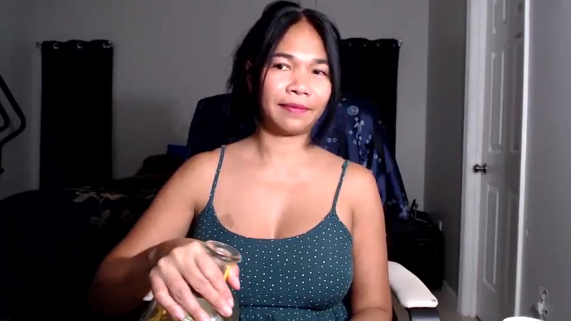 Gallery image thumbnail from Littlekai2025's myfreecams stream on, 08/20/2025, 04:12 image 3 of 20