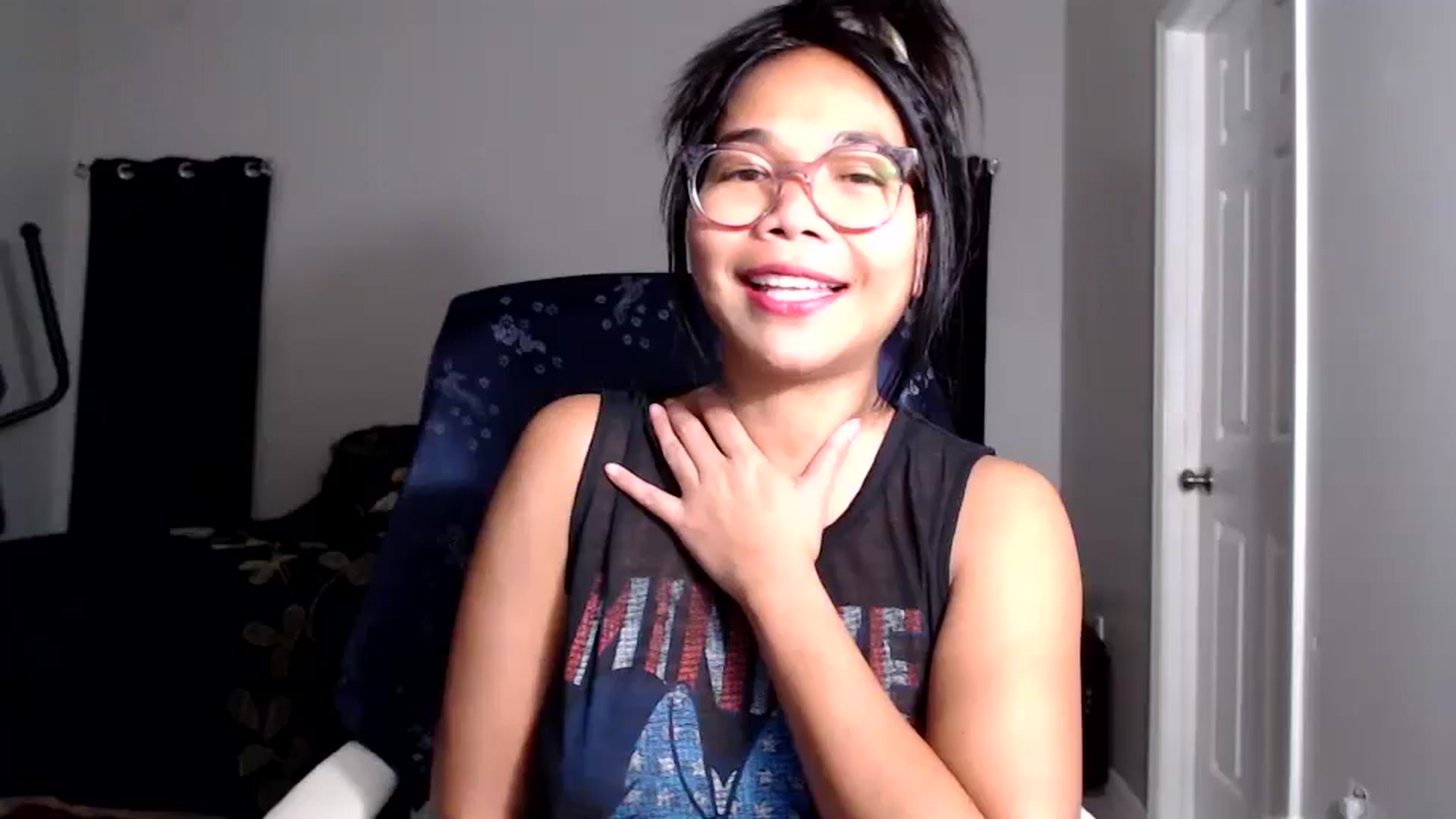 Gallery image thumbnail from Littlekai2025's myfreecams stream on, 08/24/2025, 01:54 image 5 of 20
