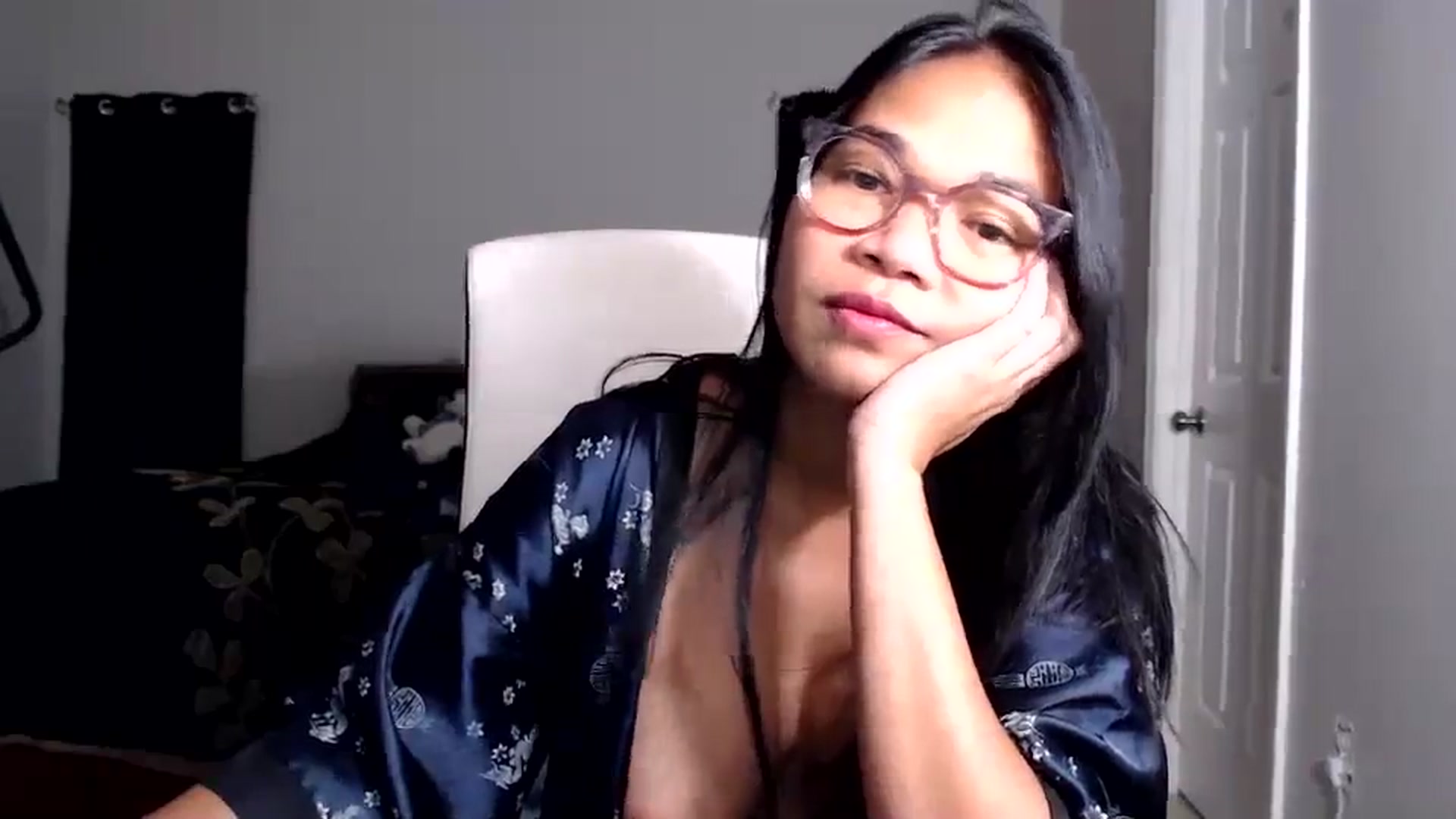 Gallery image thumbnail from Littlekai2025's myfreecams stream on, 08/28/2025, 01:18 image 2 of 20