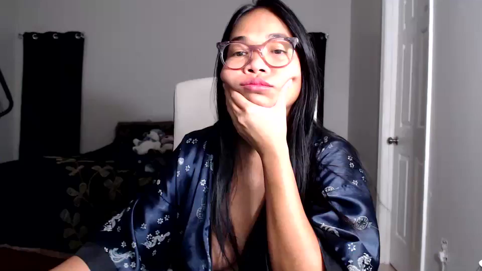 Gallery image thumbnail from Littlekai2025's myfreecams stream on, 08/28/2025, 01:18 image 7 of 20