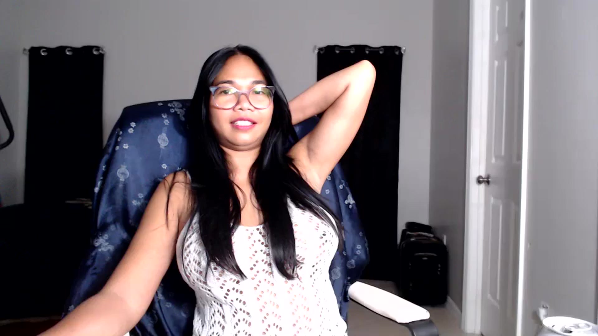 Gallery image thumbnail from Littlekai2025's myfreecams stream on, 08/30/2025, 04:43 image 1 of 20