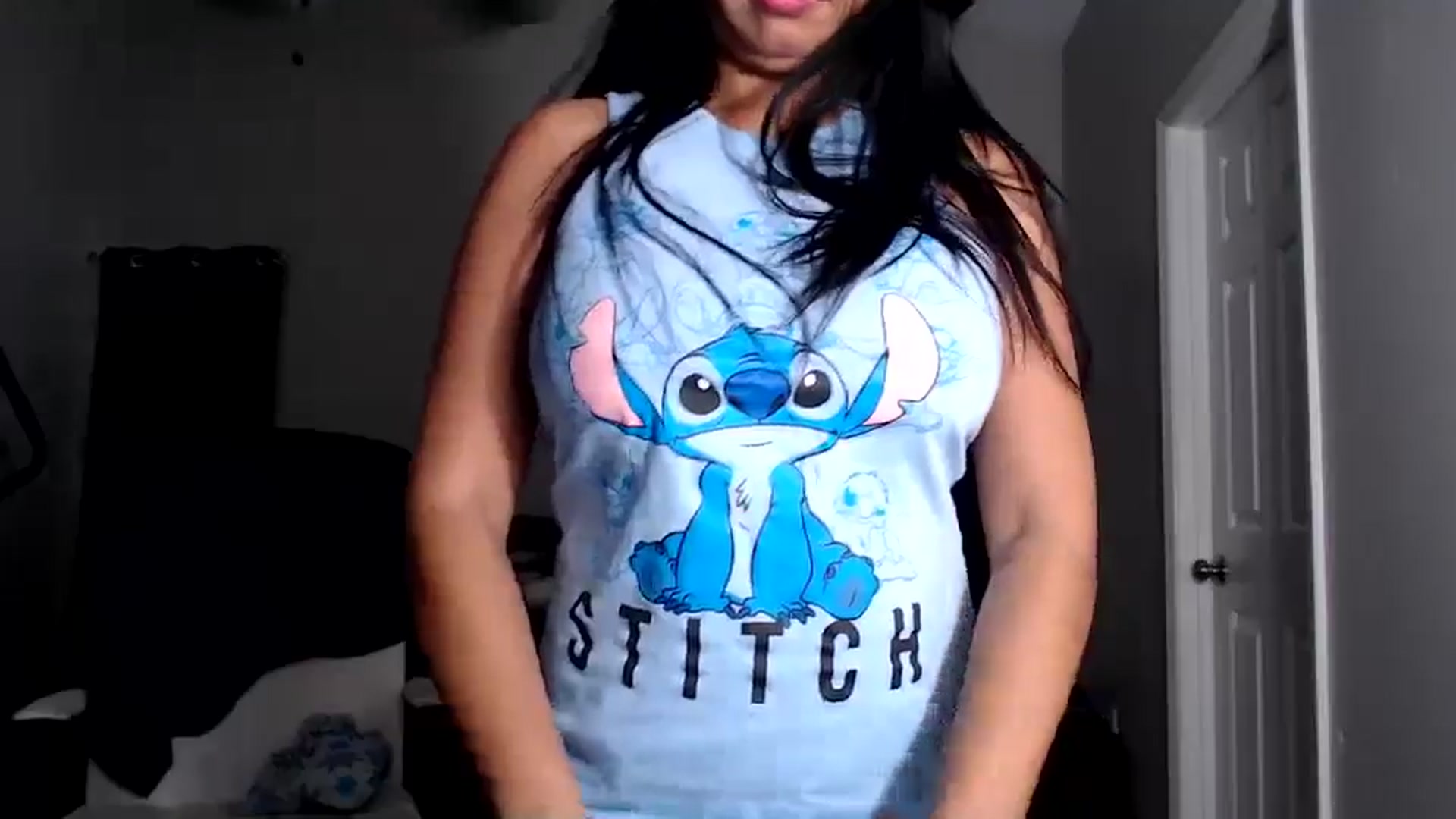 Gallery image thumbnail from Littlekai2025's myfreecams stream on, 09/01/2025, 24:58 image 17 of 20