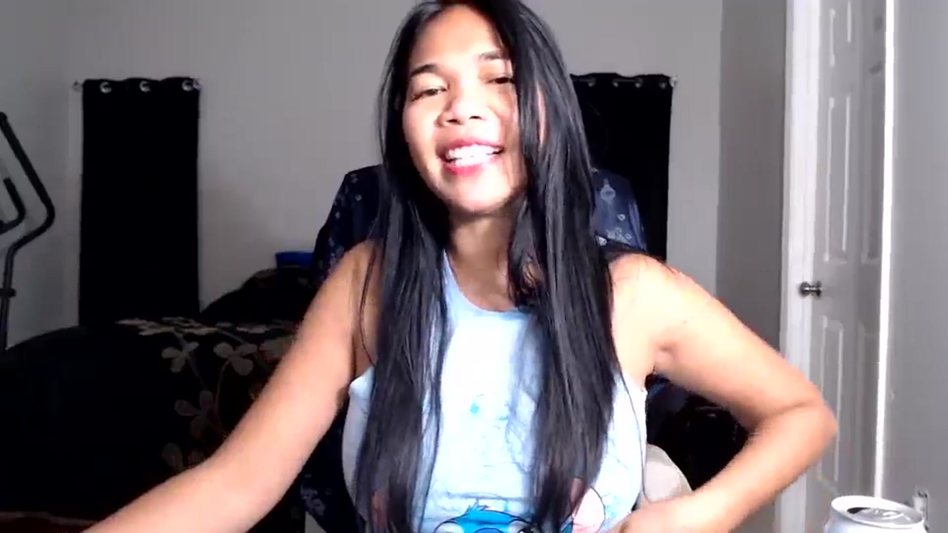 Gallery image thumbnail from Littlekai2025's myfreecams stream on, 09/01/2025, 24:58 image 19 of 20