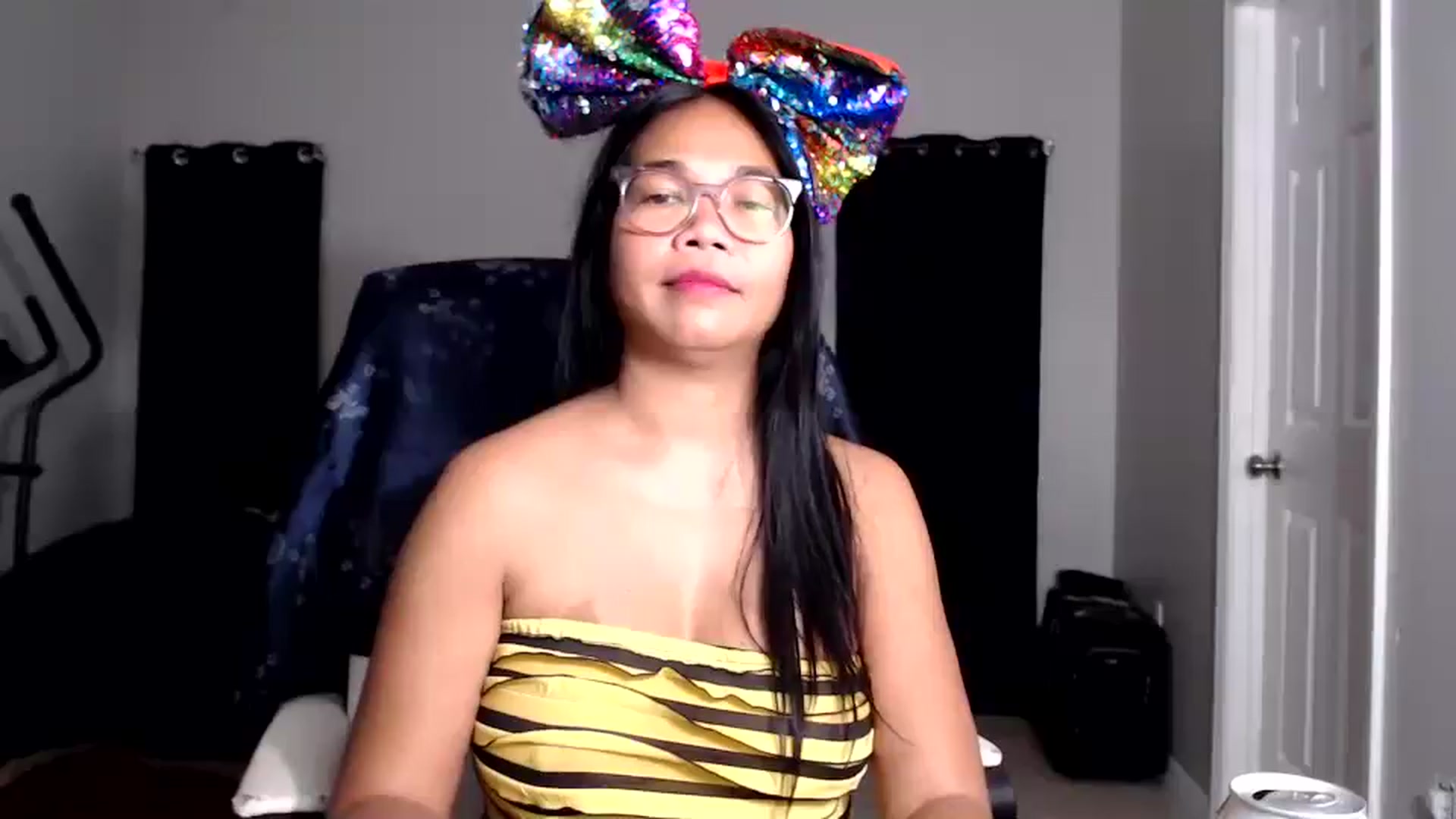 Gallery image thumbnail from Littlekai2025's myfreecams stream on, 09/02/2025, 01:17 image 10 of 20
