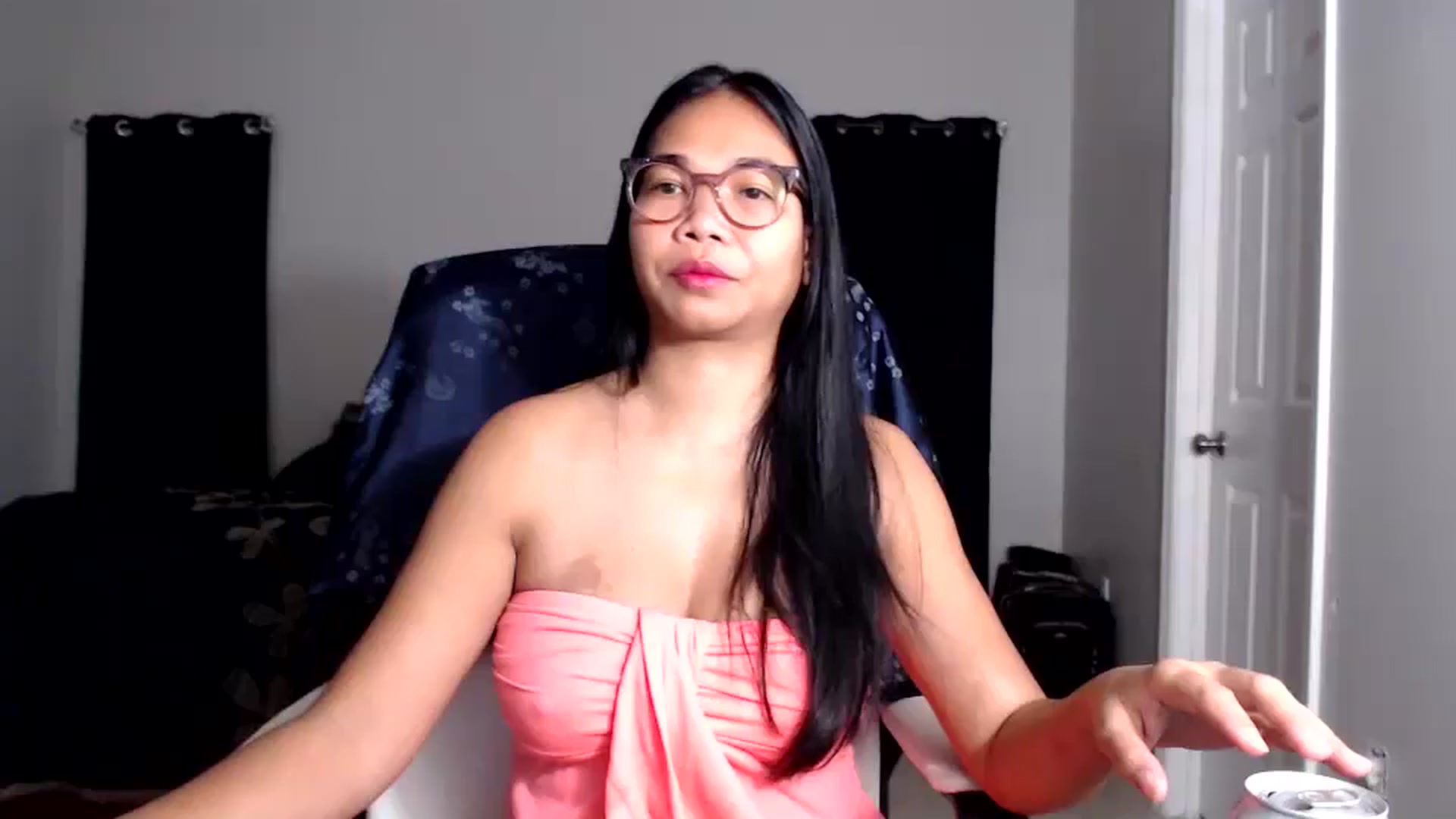 Gallery image thumbnail from Littlekai2025's myfreecams stream on, 09/03/2025, 03:32 image 3 of 20