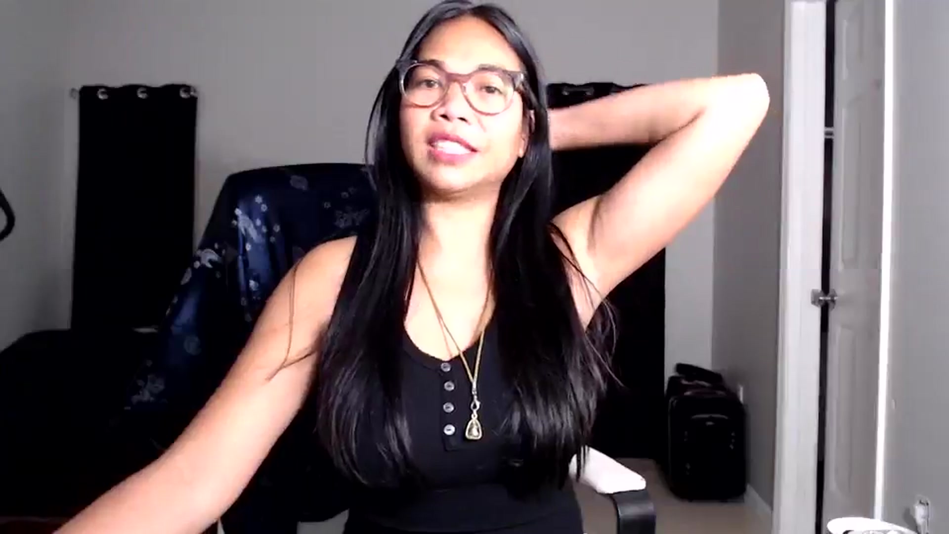 Gallery image thumbnail from Littlekai2025's myfreecams stream on, 09/08/2025, 24:35 image 5 of 20