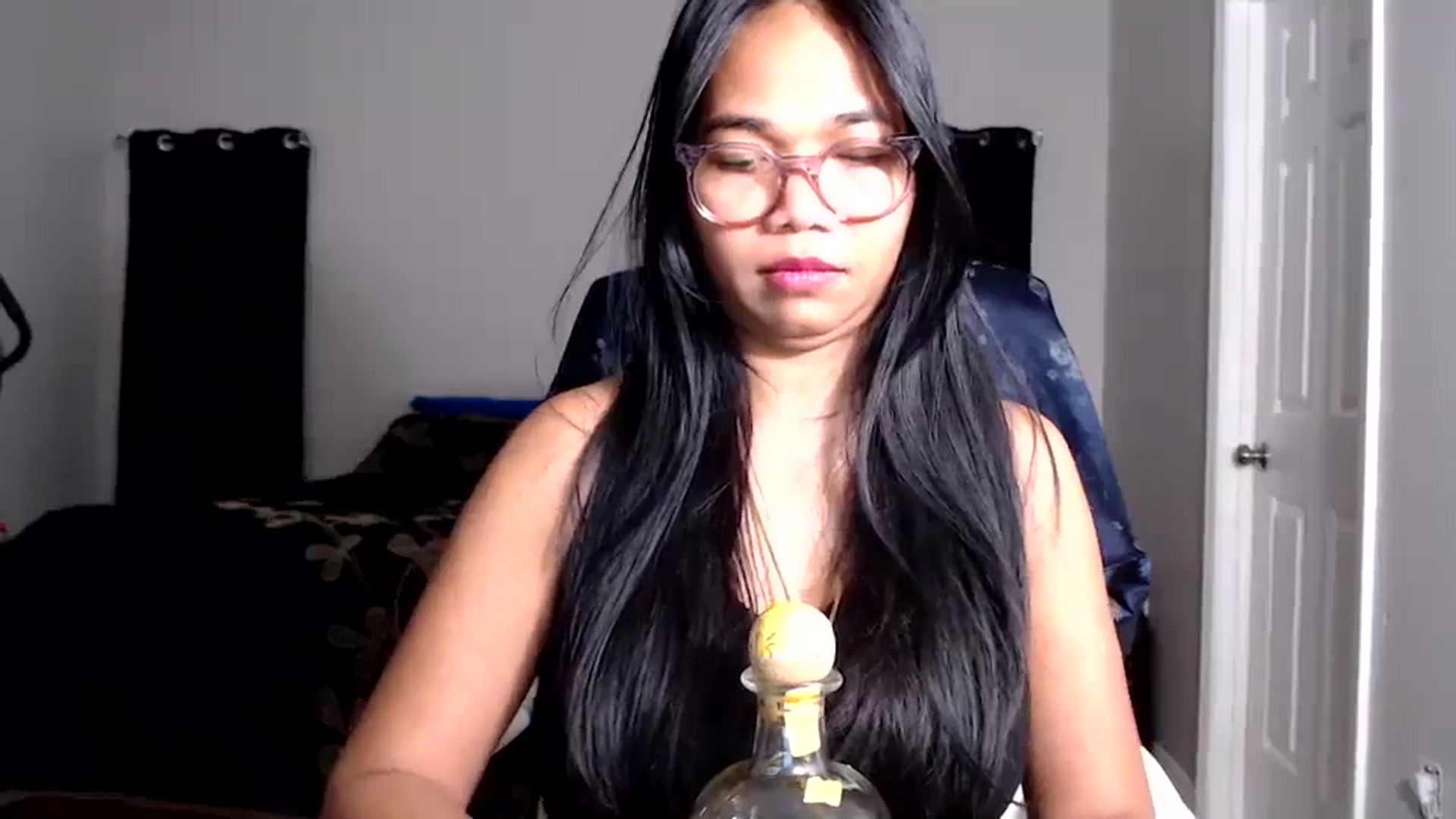 Gallery image thumbnail from Littlekai2025's myfreecams stream on, 09/08/2025, 01:29 image 2 of 20