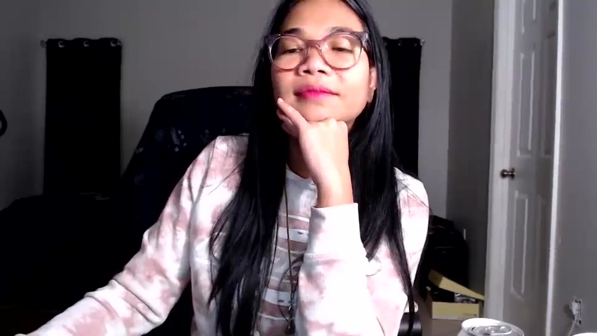 Gallery image thumbnail from Littlekai2025's myfreecams stream on, 09/10/2025, 03:09 image 13 of 20