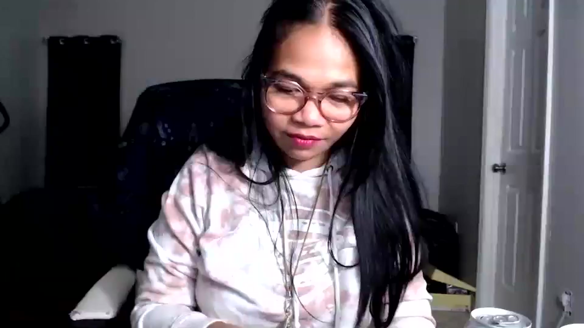 Gallery image thumbnail from Littlekai2025's myfreecams stream on, 09/10/2025, 03:09 image 5 of 20