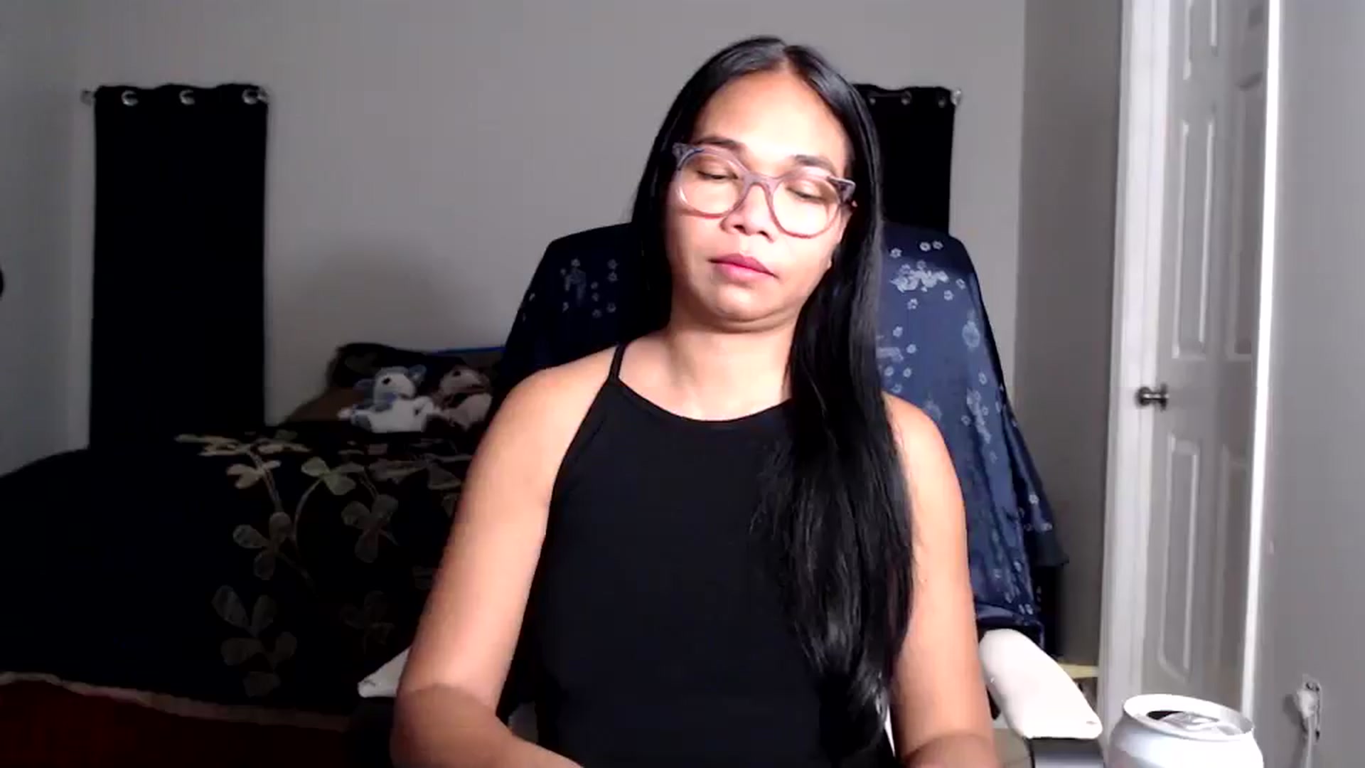 Gallery image thumbnail from Littlekai2025's myfreecams stream on, 09/12/2025, 04:23 image 10 of 20