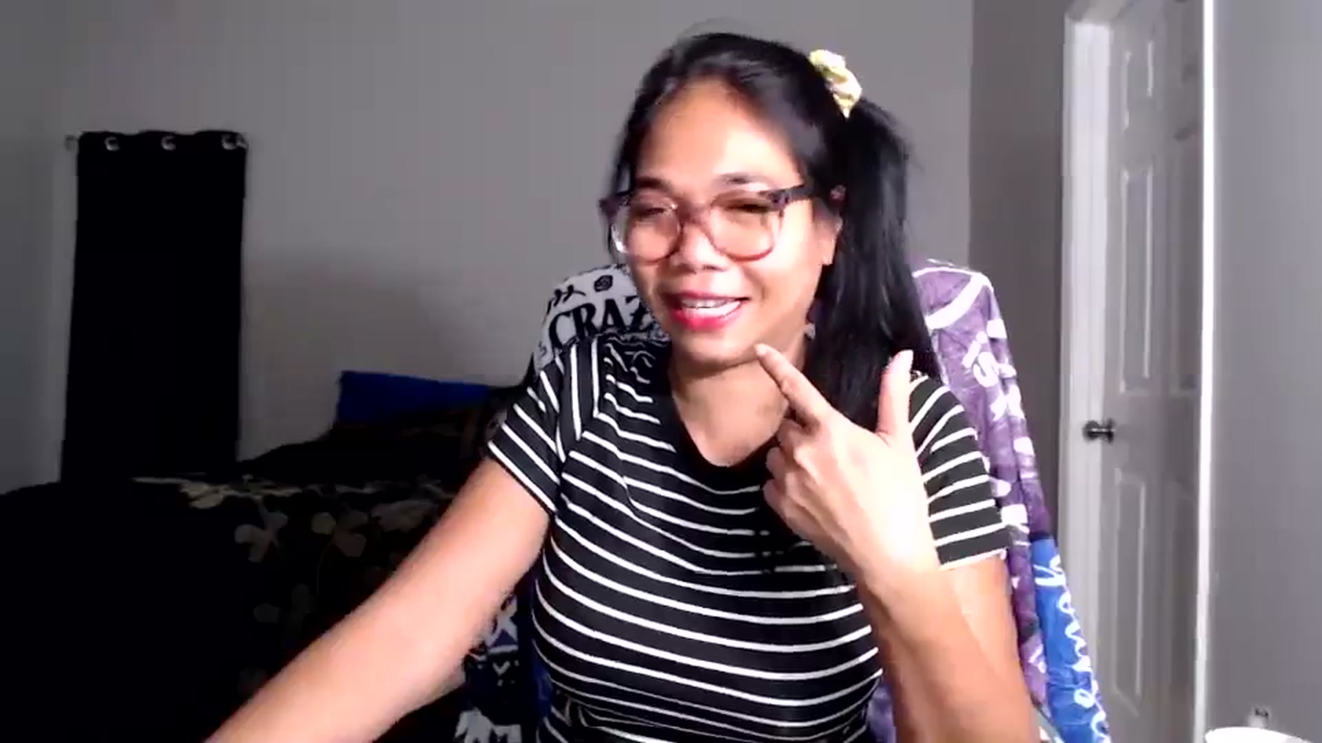 Gallery image thumbnail from Littlekai2025's myfreecams stream on, 09/15/2025, 02:51 image 13 of 20