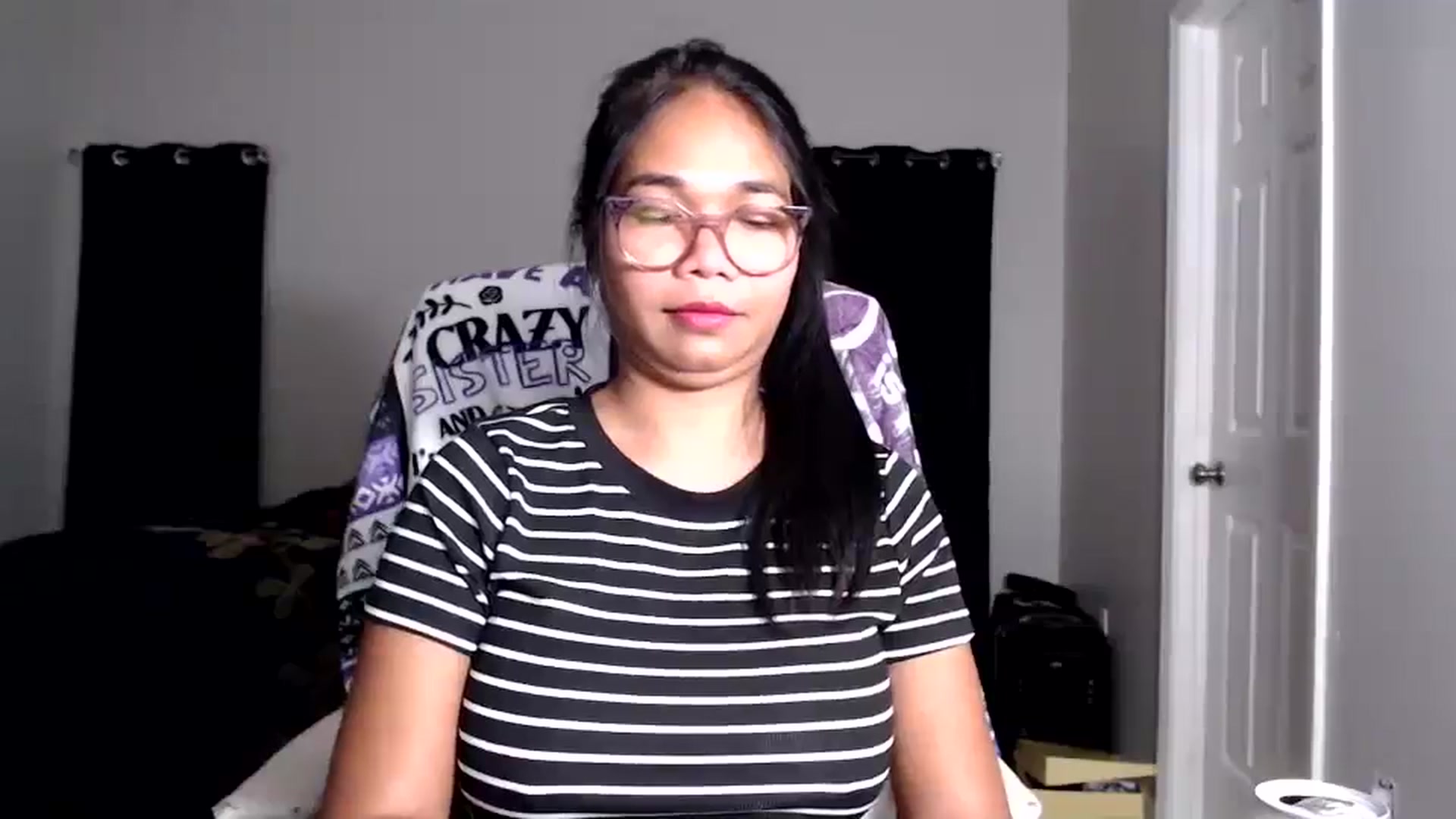 Gallery image thumbnail from Littlekai2025's myfreecams stream on, 09/15/2025, 02:51 image 19 of 20