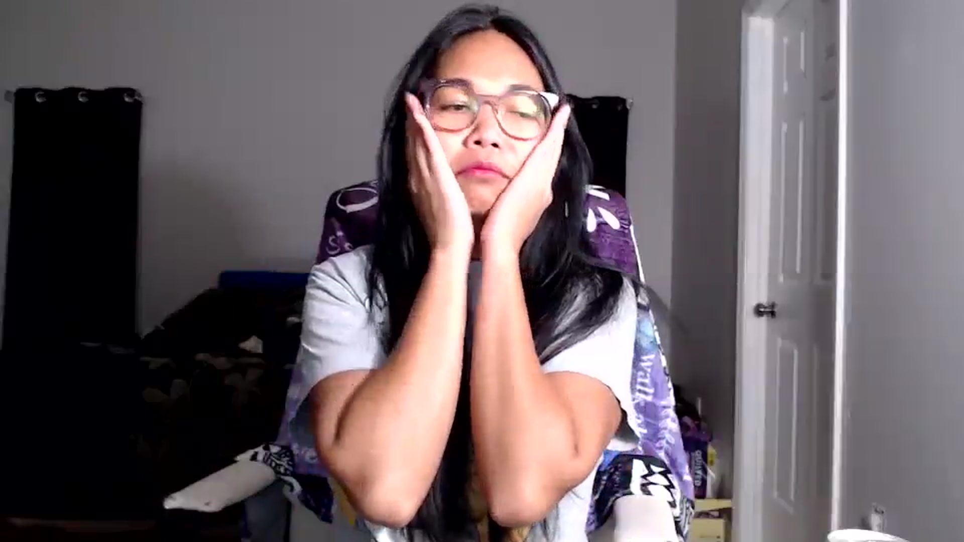 Gallery image thumbnail from Littlekai2025's myfreecams stream on, 09/18/2025, 03:35 image 19 of 20