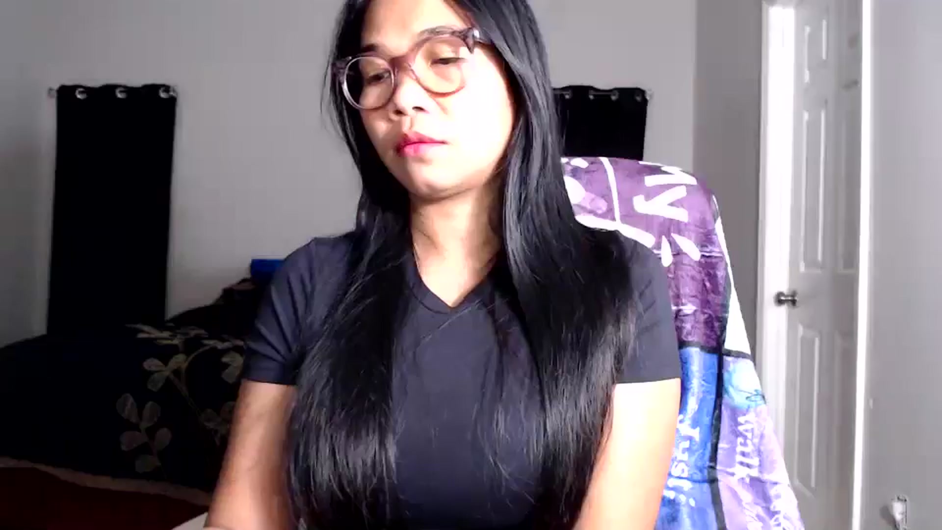 Gallery image thumbnail from Littlekai2025's myfreecams stream on, 09/20/2025, 01:11 image 11 of 20