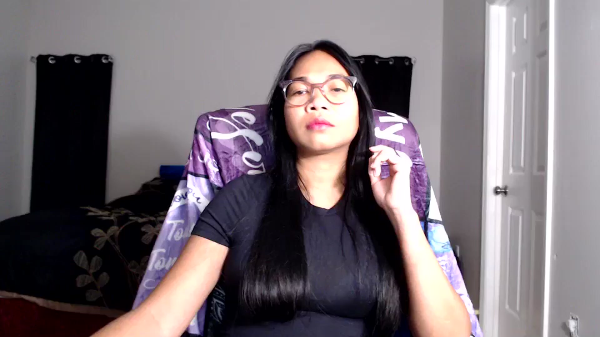 Gallery image thumbnail from Littlekai2025's myfreecams stream on, 09/20/2025, 01:11 image 9 of 20