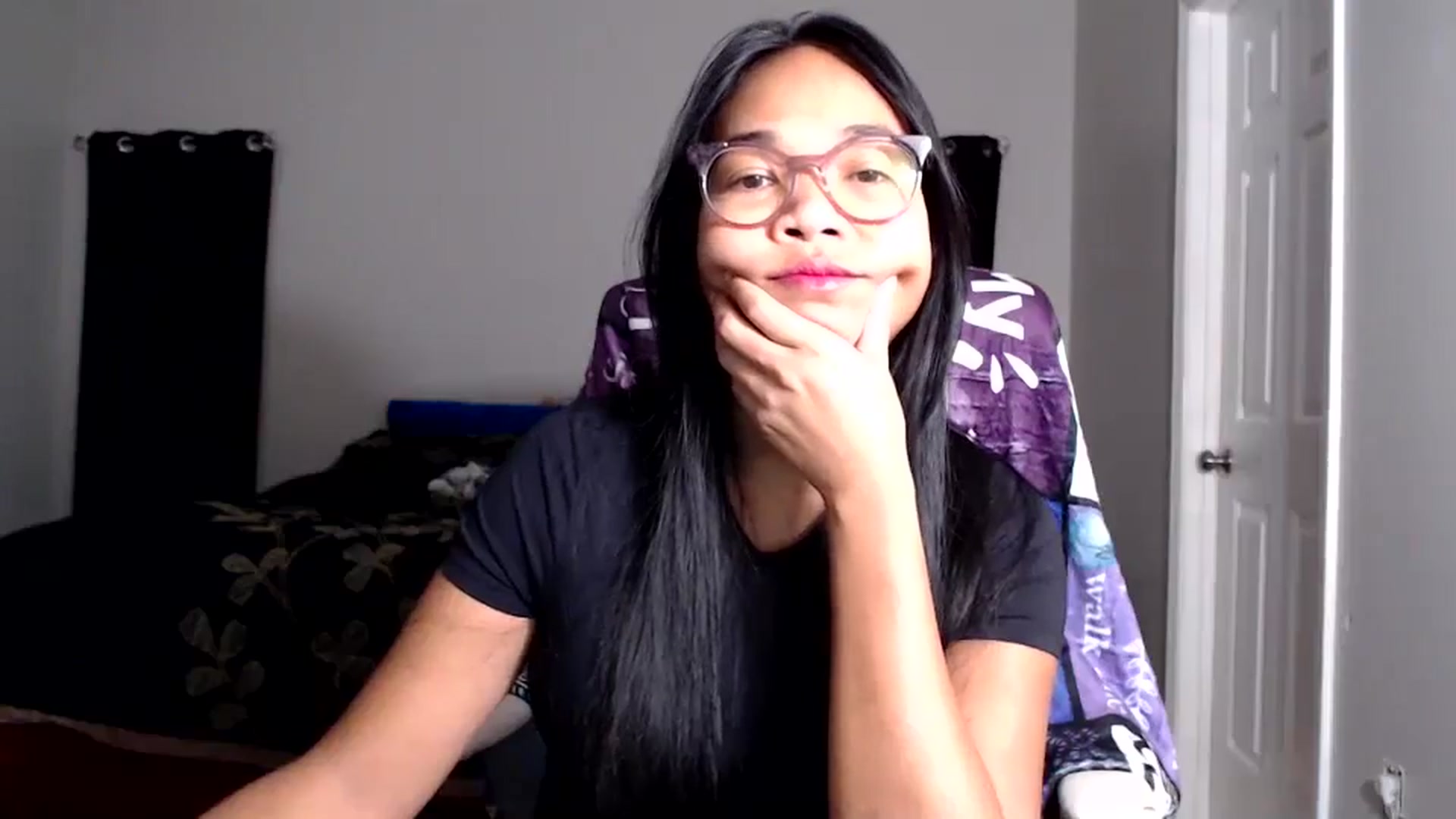 Gallery image thumbnail from Littlekai2025's myfreecams stream on, 09/20/2025, 01:11 image 8 of 20