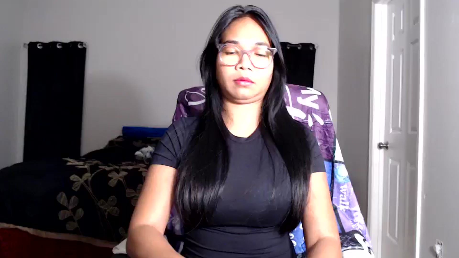 Gallery image thumbnail from Littlekai2025's myfreecams stream on, 09/20/2025, 01:11 image 1 of 20