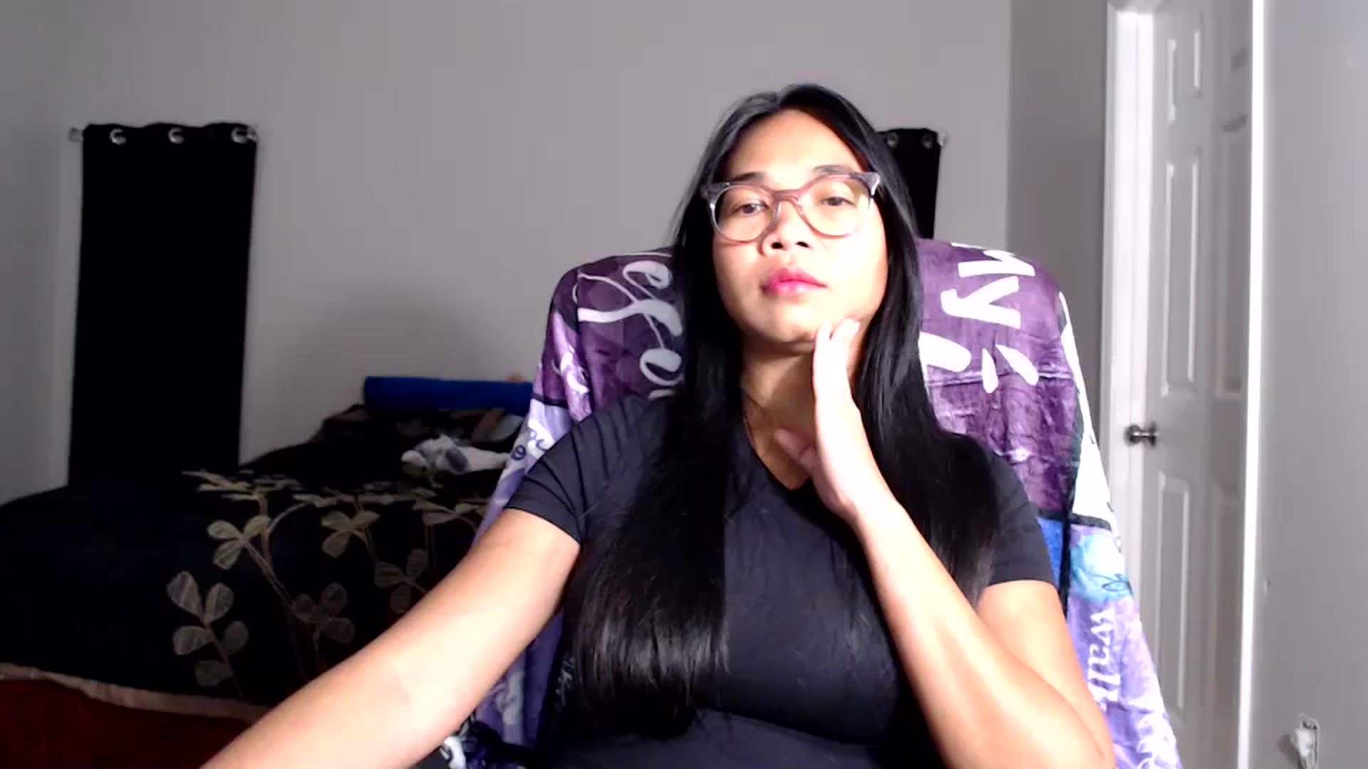 Gallery image thumbnail from Littlekai2025's myfreecams stream on, 09/20/2025, 01:11 image 10 of 20