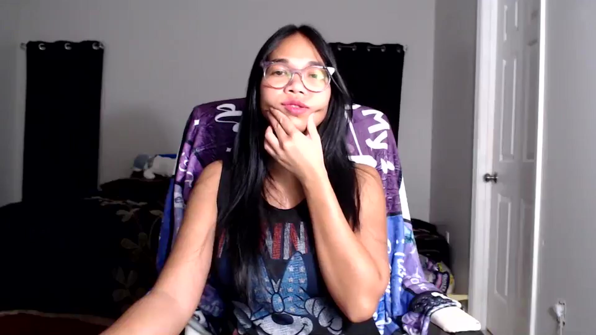 Gallery image thumbnail from Littlekai2025's myfreecams stream on, 09/21/2025, 05:05 image 12 of 20