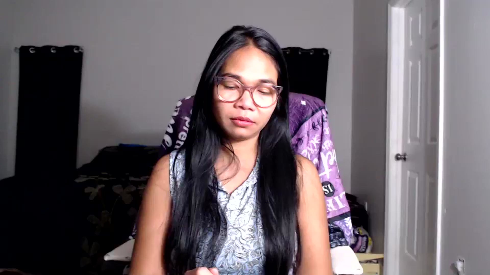 Gallery image thumbnail from Littlekai2025's myfreecams stream on, 09/22/2025, 02:31 image 3 of 20