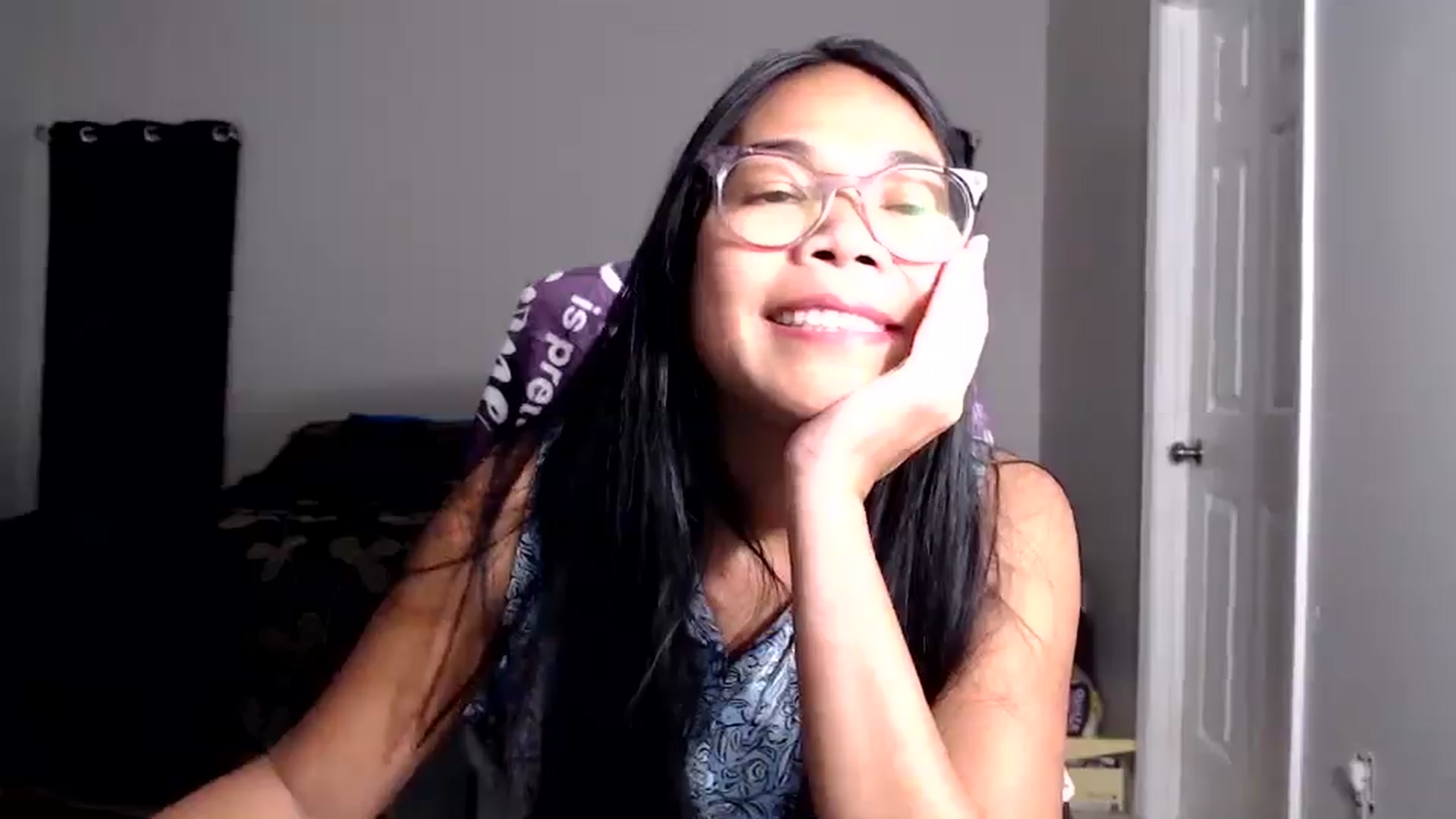 Gallery image thumbnail from Littlekai2025's myfreecams stream on, 09/22/2025, 02:31 image 4 of 20