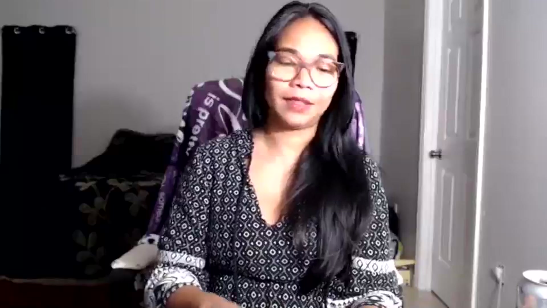 Gallery image thumbnail from Littlekai2025's myfreecams stream on, 09/23/2025, 04:43 image 8 of 20