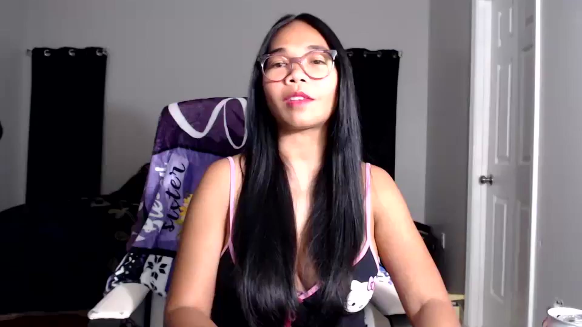 Gallery image thumbnail from Littlekai2025's myfreecams stream on, 09/26/2025, 04:07 image 1 of 20