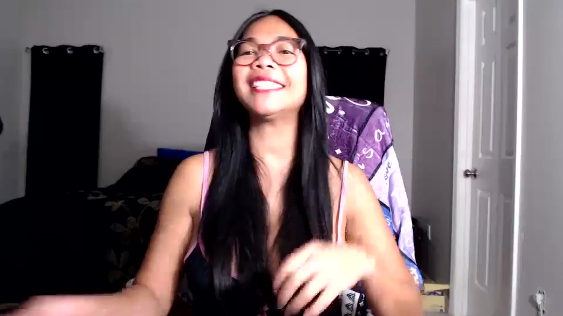 Gallery image thumbnail from Littlekai2025's myfreecams stream on, 09/26/2025, 04:07 image 6 of 20