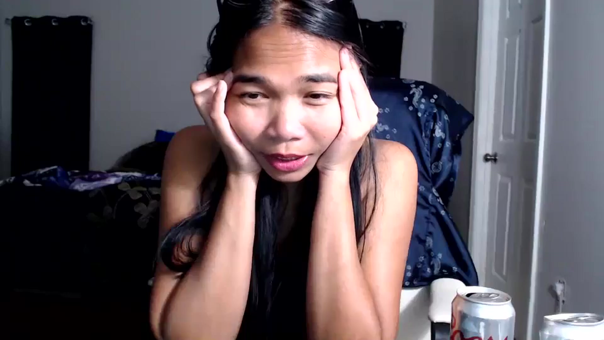 Gallery image thumbnail from Littlekai2025's myfreecams stream on, 09/27/2025, 23:50 image 16 of 20
