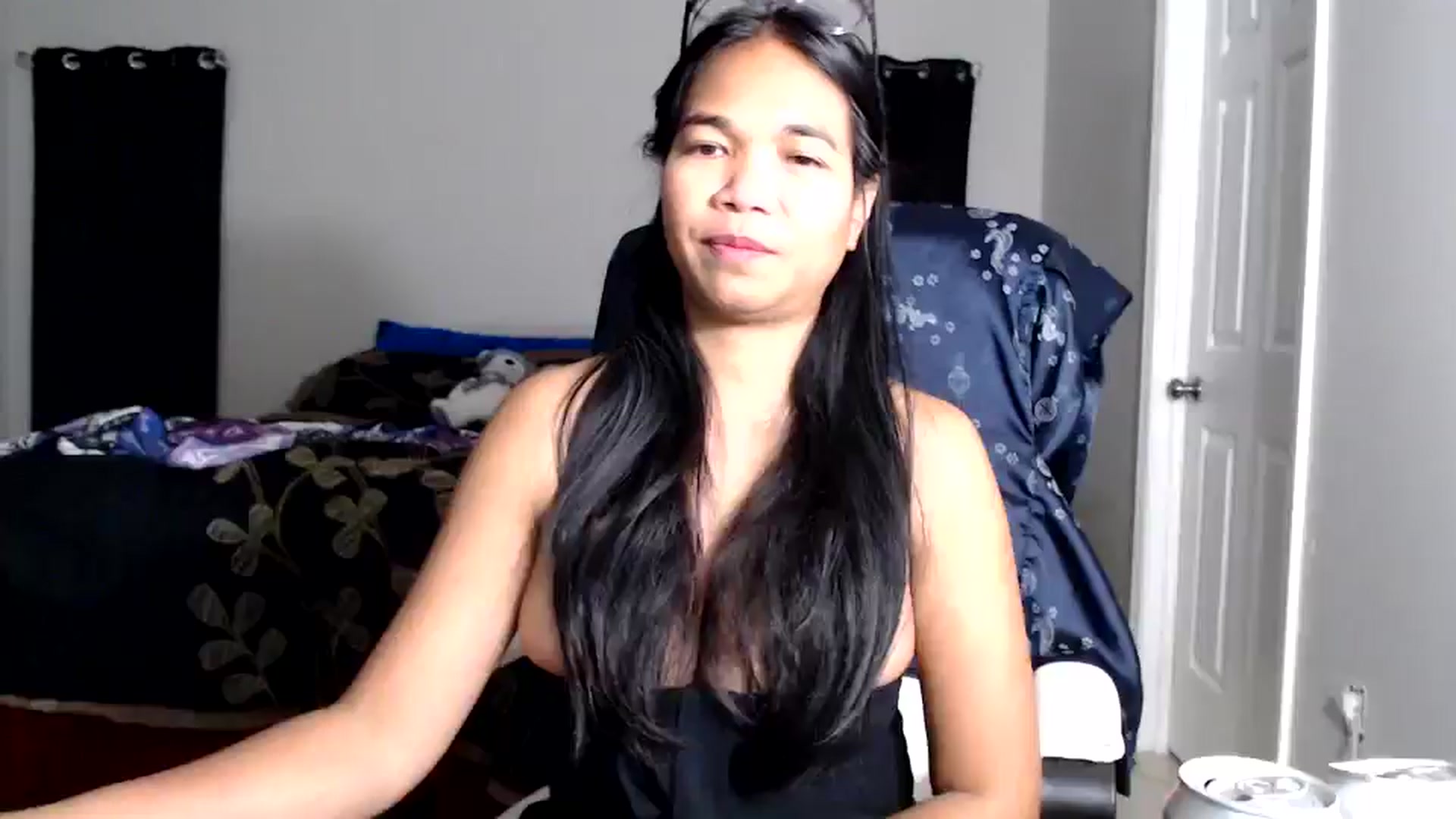 Gallery image thumbnail from Littlekai2025's myfreecams stream on, 09/27/2025, 23:50 image 18 of 20