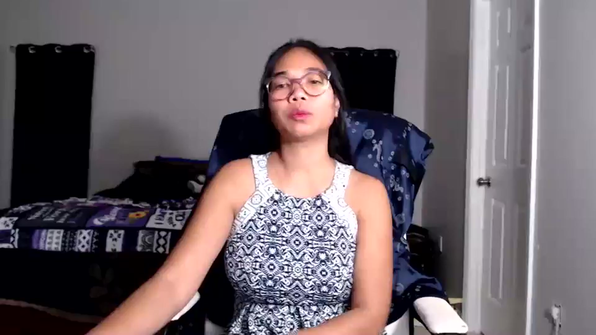 Gallery image thumbnail from Littlekai2025's myfreecams stream on, 09/29/2025, 04:07 image 1 of 20