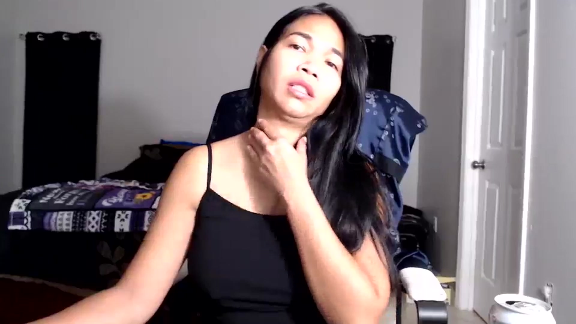 Gallery image thumbnail from Littlekai2025's myfreecams stream on, 09/29/2025, 04:49 image 11 of 20