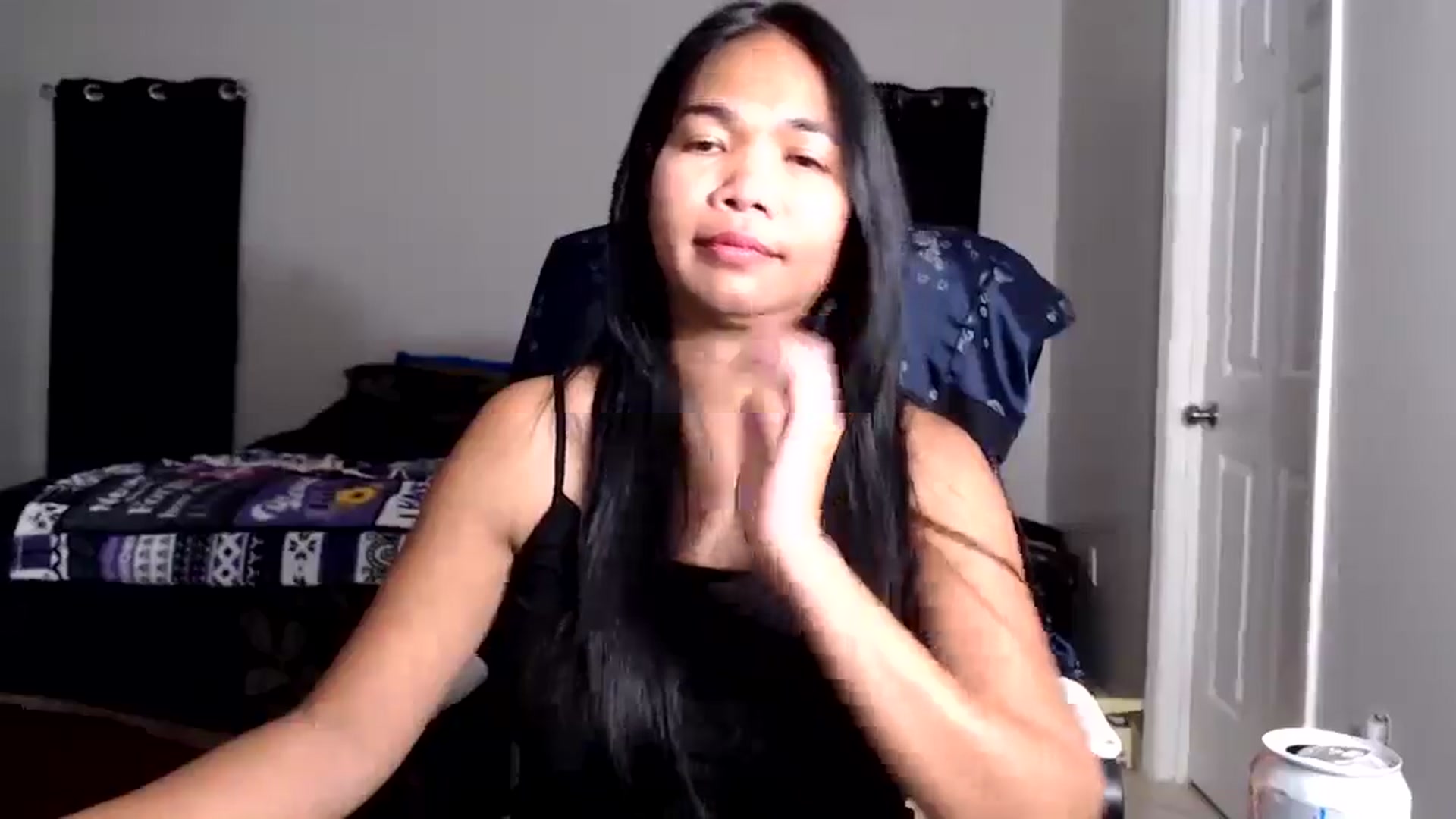 Gallery image thumbnail from Littlekai2025's myfreecams stream on, 09/29/2025, 04:49 image 6 of 20