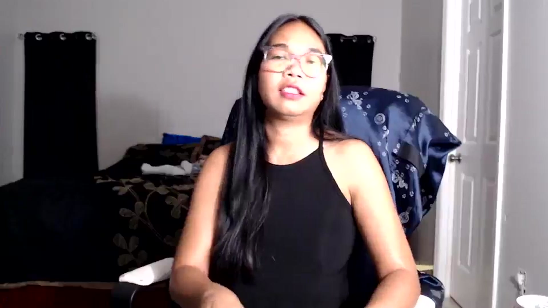 Gallery image thumbnail from Littlekai2025's myfreecams stream on, 09/30/2025, 01:58 image 10 of 20