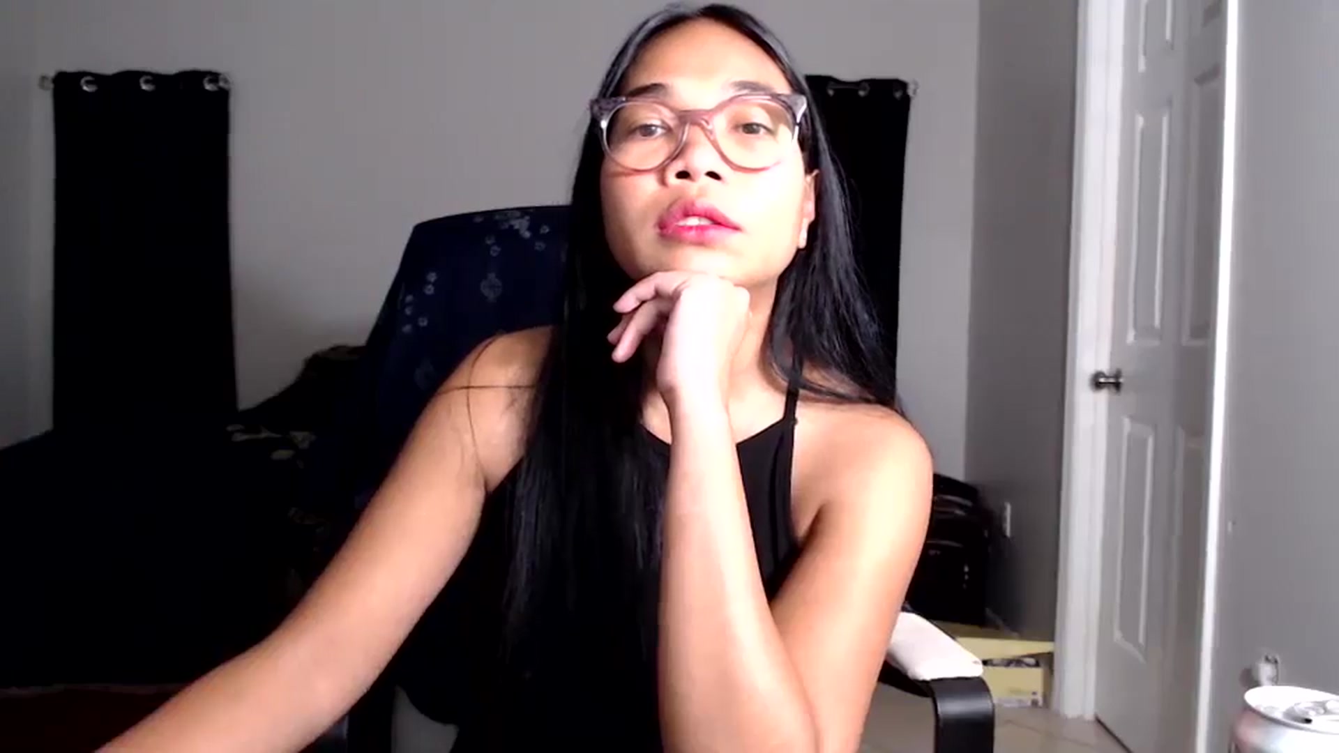 Gallery image thumbnail from Littlekai2025's myfreecams stream on, 09/30/2025, 01:58 image 7 of 20
