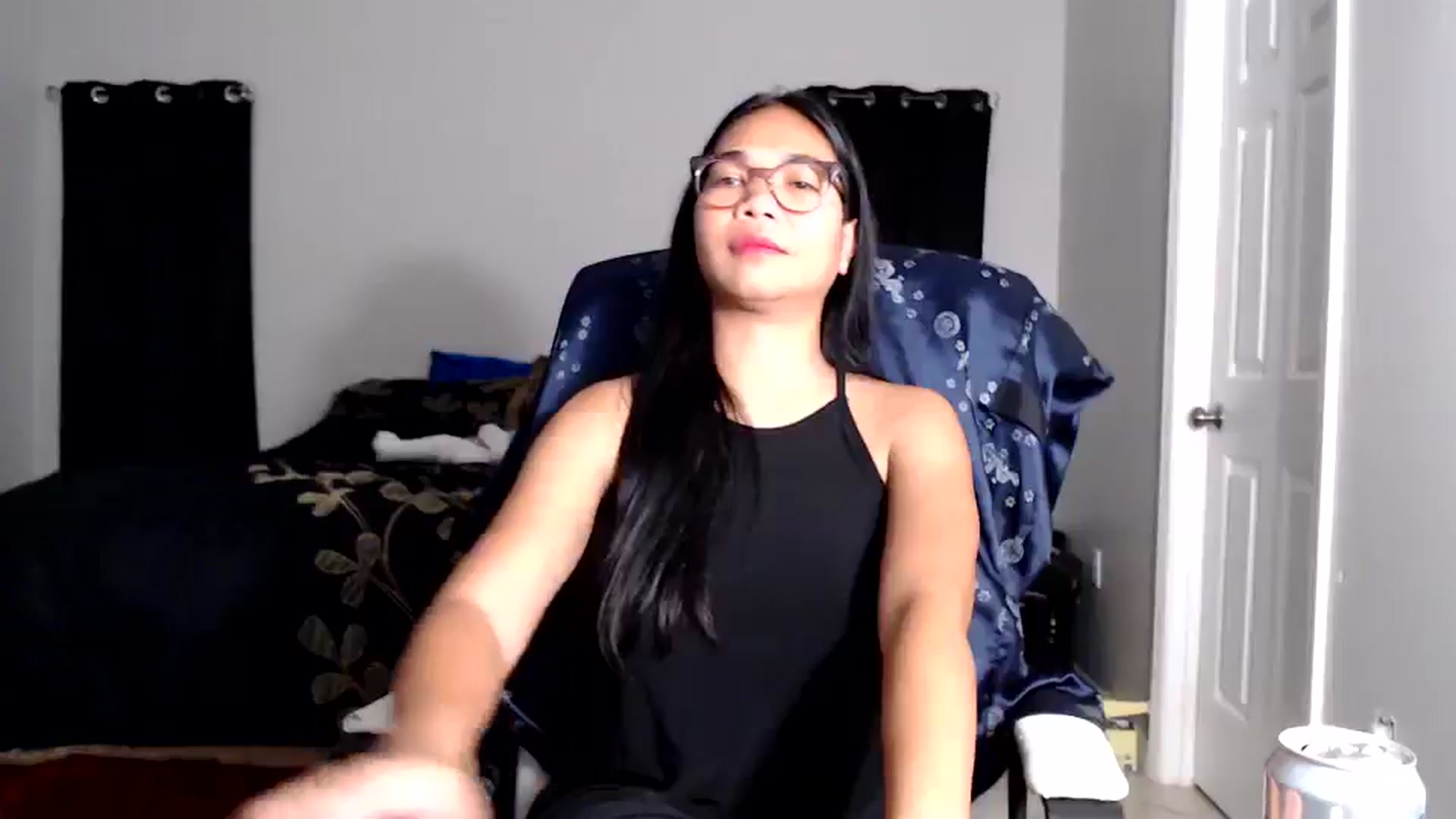 Gallery image thumbnail from Littlekai2025's myfreecams stream on, 09/30/2025, 01:58 image 14 of 20