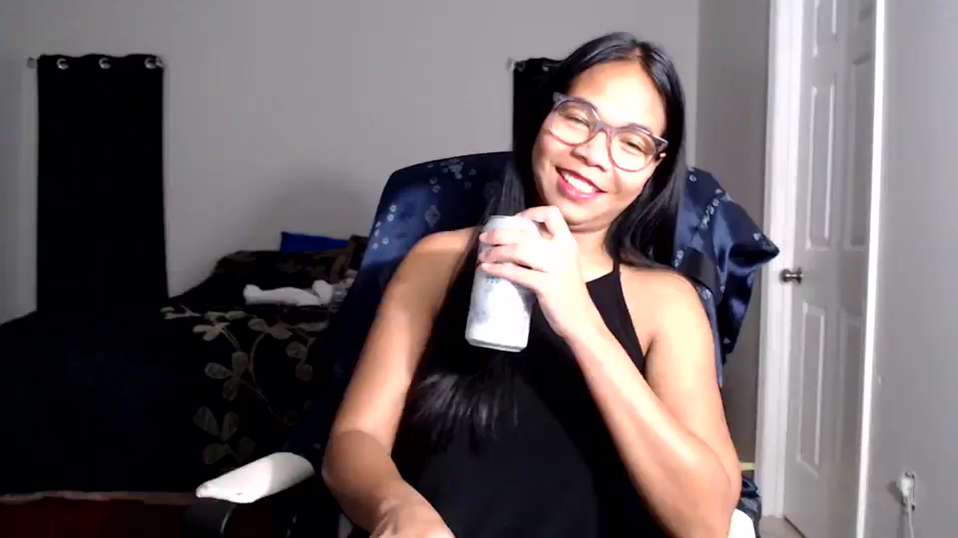 Gallery image thumbnail from Littlekai2025's myfreecams stream on, 09/30/2025, 01:58 image 9 of 20