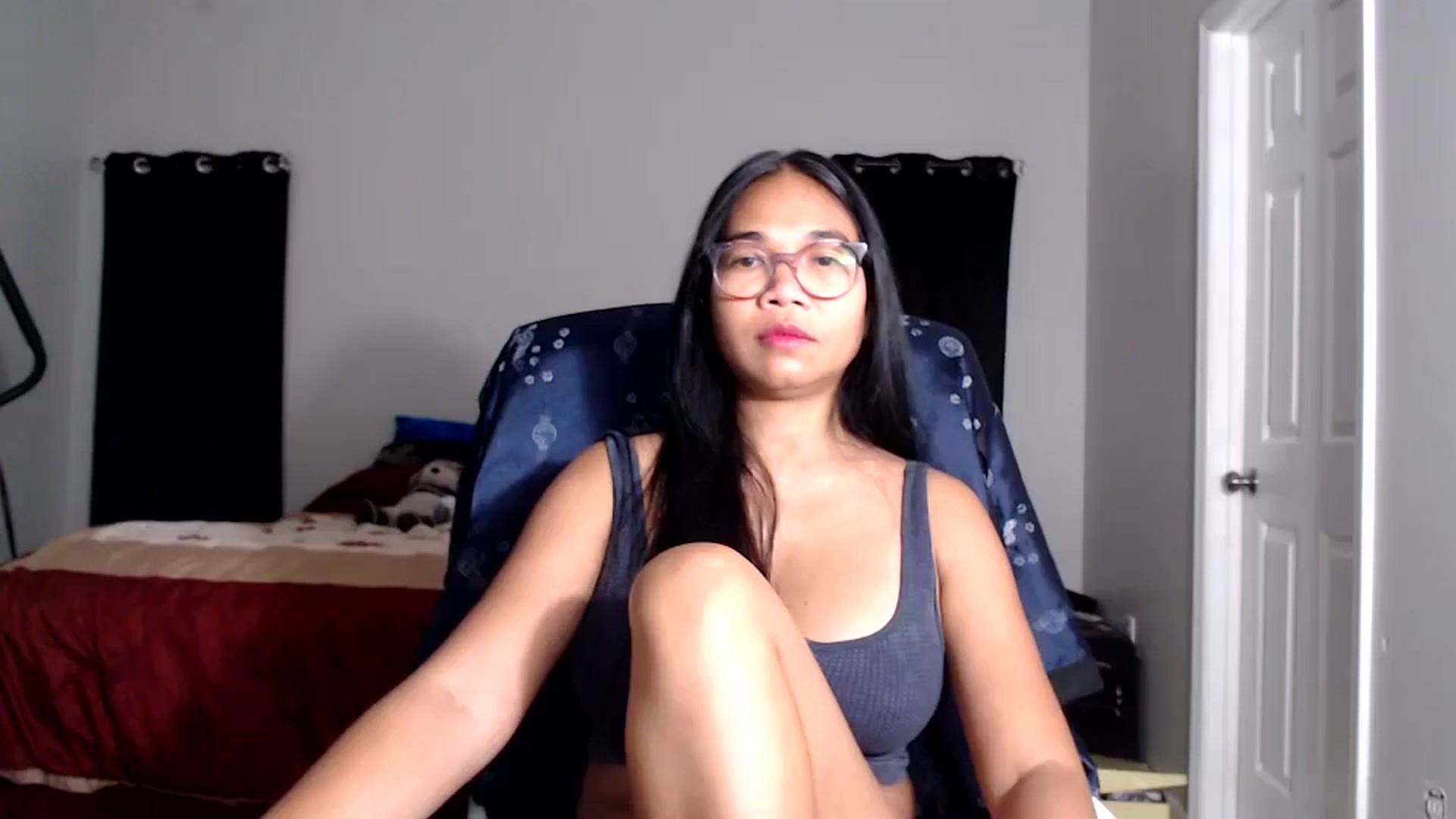 Gallery image thumbnail from Littlekai2025's myfreecams stream on, 10/06/2025, 24:01 image 19 of 20